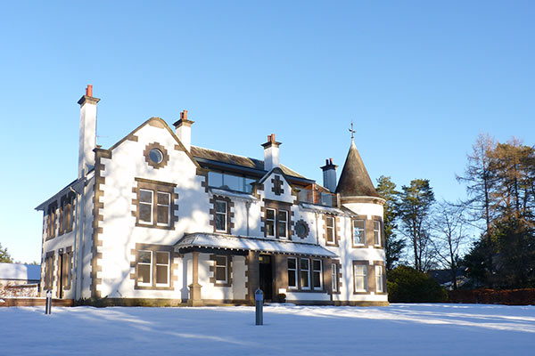 Edwardian villa converted into appartments by Scottish architect