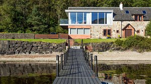 Architect designed house in Loch Lomond, extension