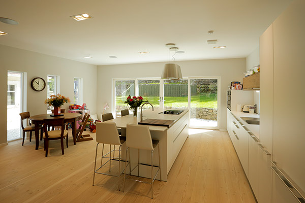 Dining architecture in Tannoch Loch extension Milngavie