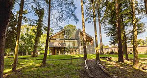 architect designed house in woodland Perthshire